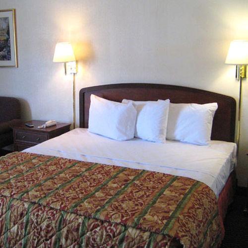 Charlotte Express Inn Phòng bức ảnh